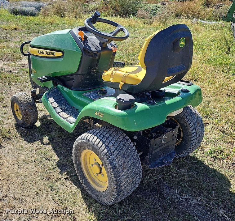 image for item MH9364 2011 John Deere X324  lawn mower
