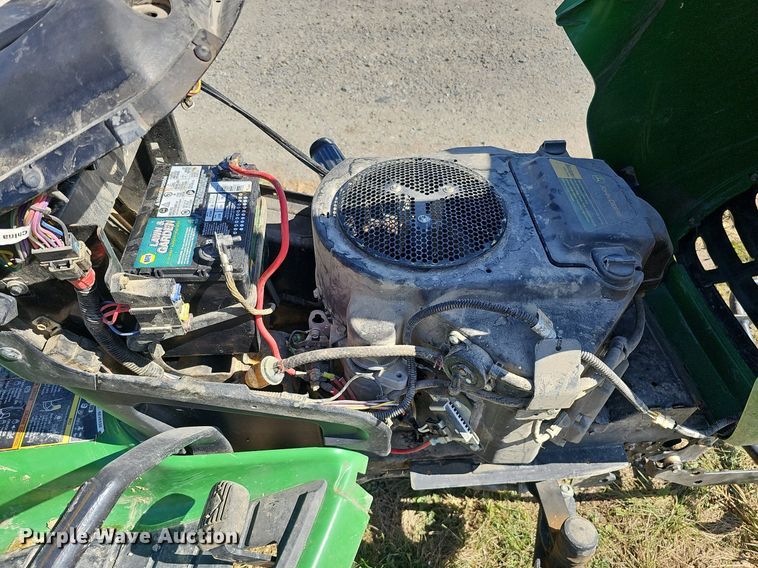 image for item MH9364 2011 John Deere X324  lawn mower