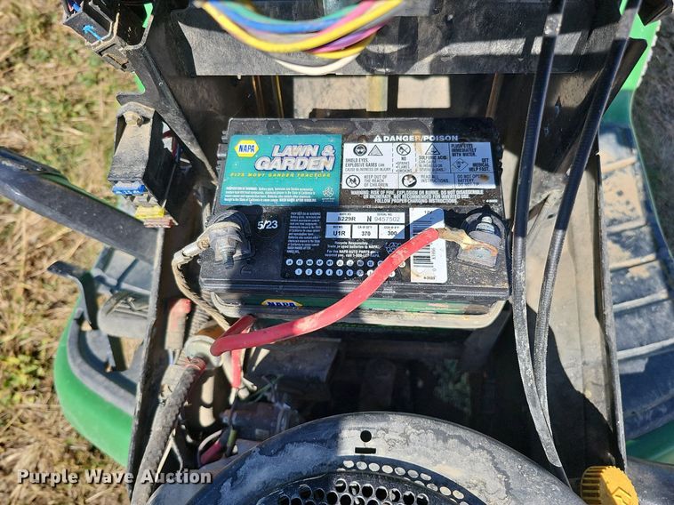 image for item MH9364 2011 John Deere X324  lawn mower