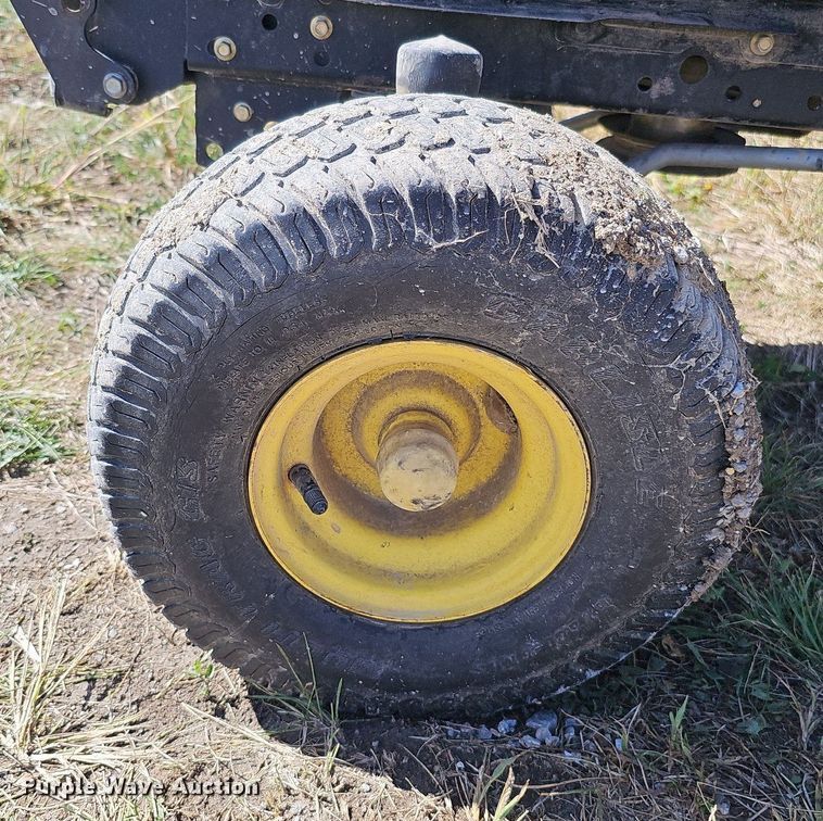 image for item MH9364 2011 John Deere X324  lawn mower