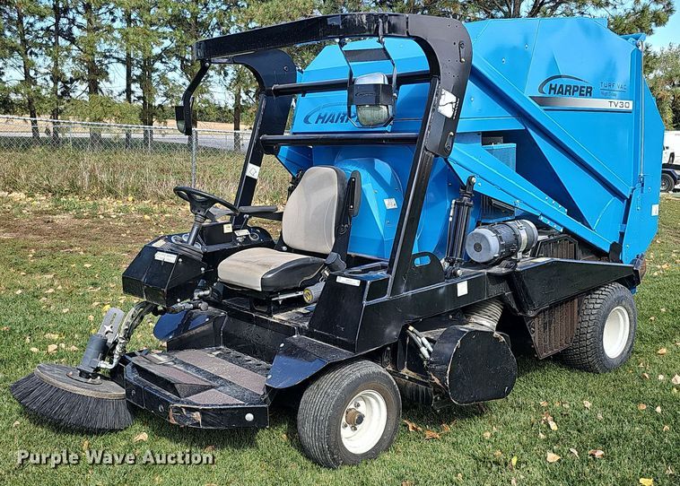 image for item MH9367 Harper Goossen Turbo Vac 30D  turf vac