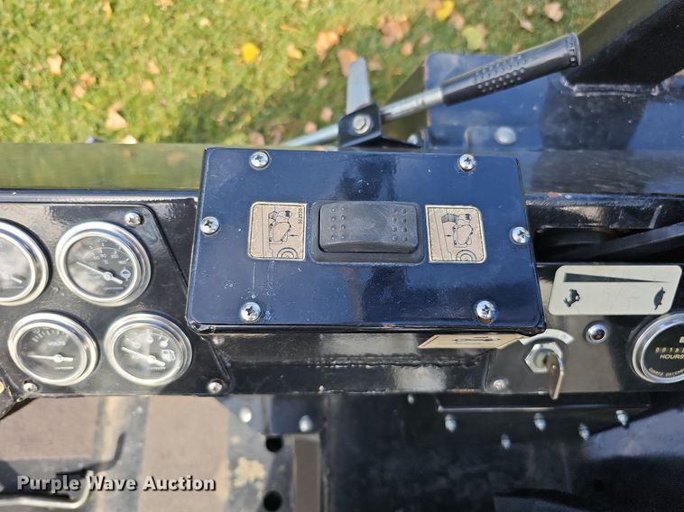 image for item MH9367 Harper Goossen Turbo Vac 30D  turf vac