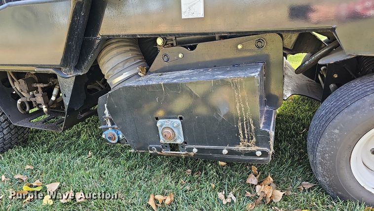 image for item MH9367 Harper Goossen Turbo Vac 30D  turf vac