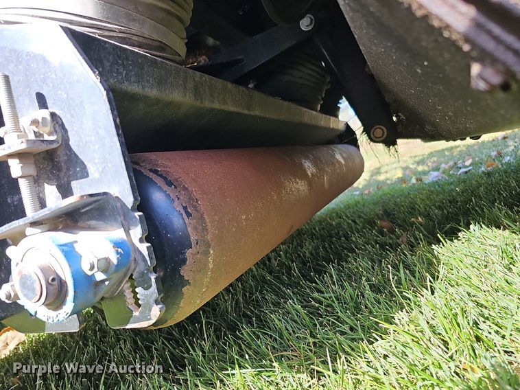 image for item MH9367 Harper Goossen Turbo Vac 30D  turf vac