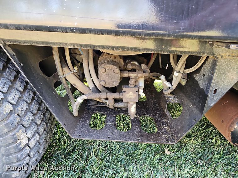 image for item MH9367 Harper Goossen Turbo Vac 30D  turf vac