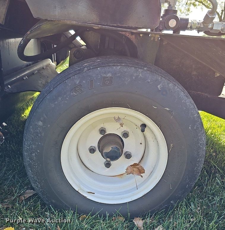 image for item MH9367 Harper Goossen Turbo Vac 30D  turf vac