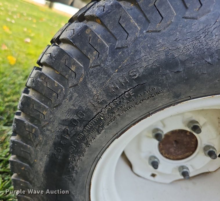 image for item MH9367 Harper Goossen Turbo Vac 30D  turf vac