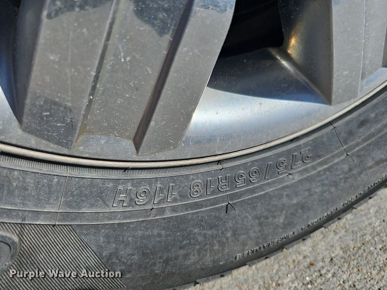 image for item MH9370 2011 Ford F150 Lariat  SuperCrew pickup truck