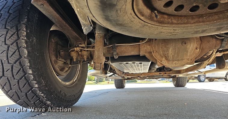 image for item MH9371 2008 Chevrolet Silverado  Crew Cab pickup truck