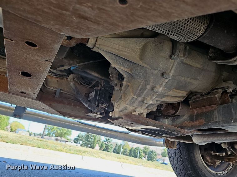 image for item MH9371 2008 Chevrolet Silverado  Crew Cab pickup truck