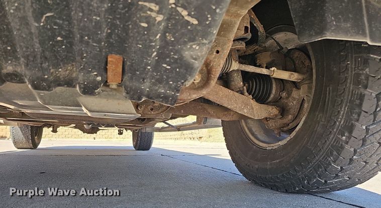 image for item MH9371 2008 Chevrolet Silverado  Crew Cab pickup truck