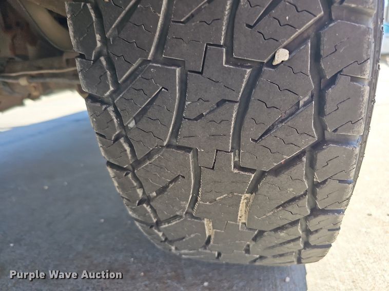 image for item MH9371 2008 Chevrolet Silverado  Crew Cab pickup truck