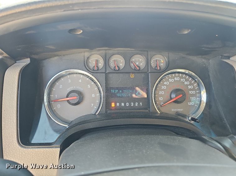 image for item MH9372 2009 Ford F150 XLT  SuperCab pickup truck