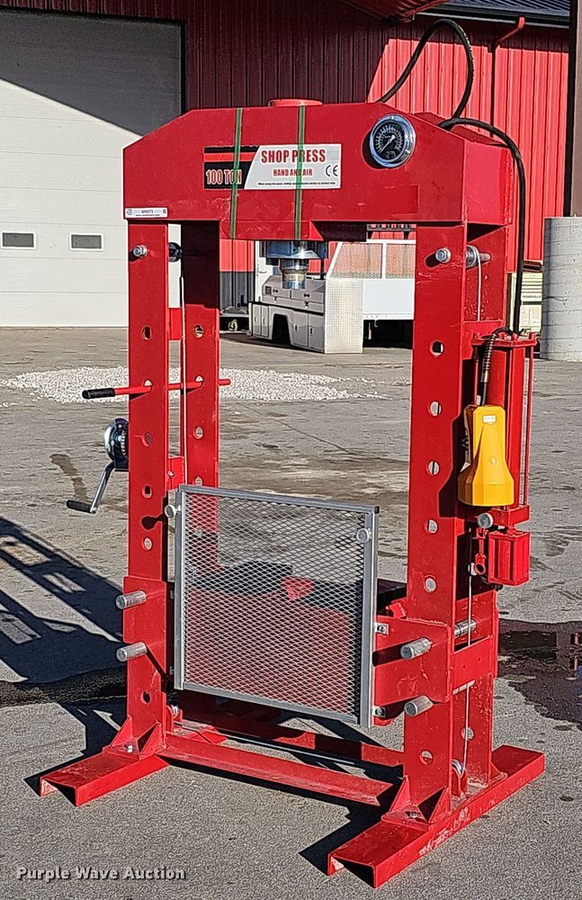 image for item MH9378 Hydraulic press