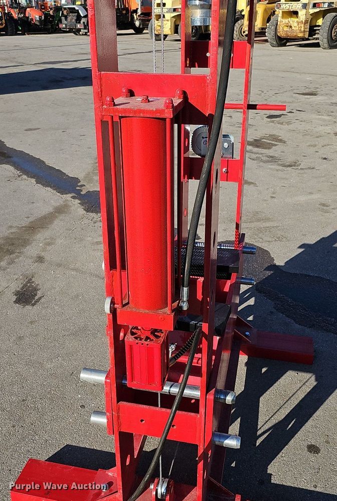 image for item MH9378 Hydraulic press