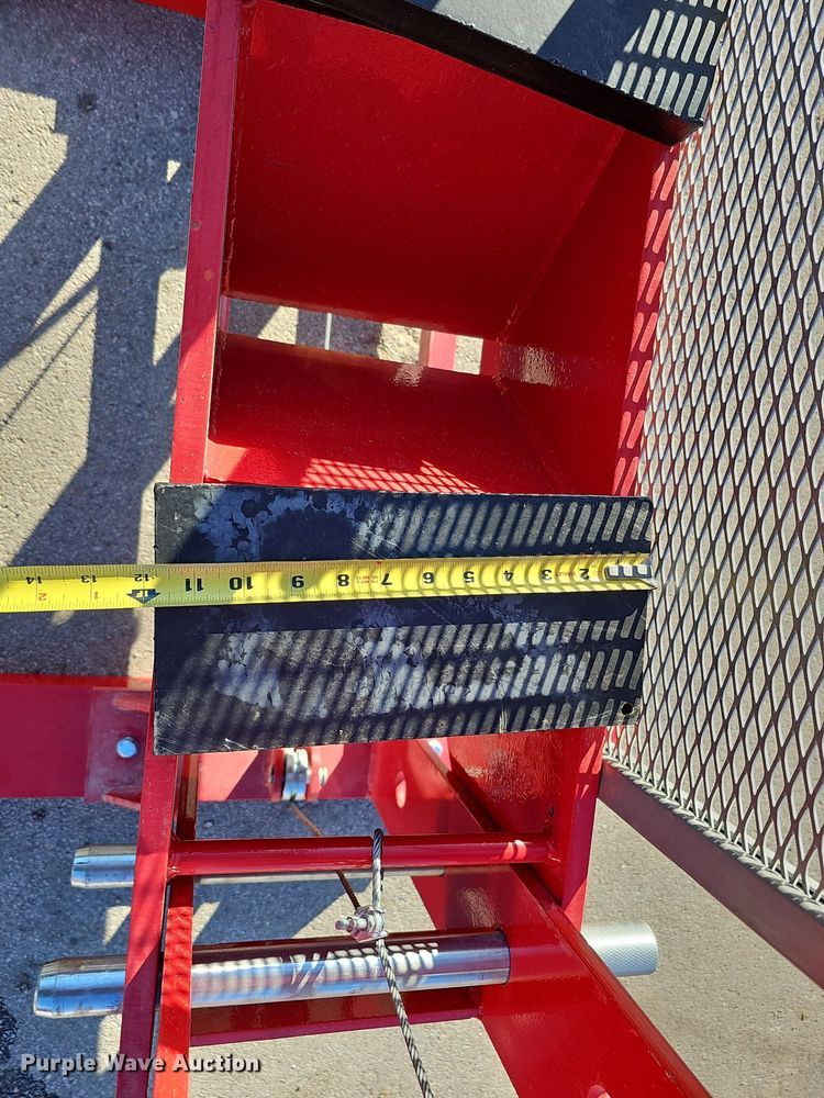 image for item MH9378 Hydraulic press