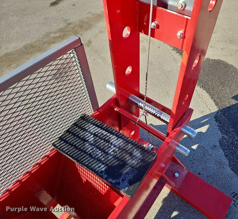 image for item MH9378 Hydraulic press