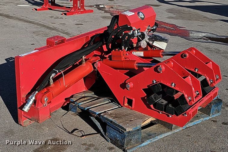 image for item MH9379 Handy Attachments HSRC12  skid steer pole clamp