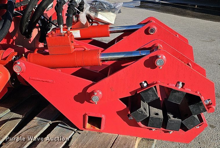 image for item MH9379 Handy Attachments HSRC12  skid steer pole clamp