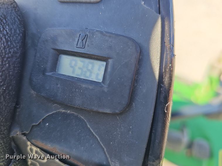 image for item MH9392 John Deere 1435 Series II  lawn mower