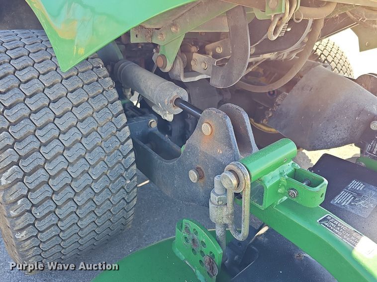 image for item MH9392 John Deere 1435 Series II  lawn mower