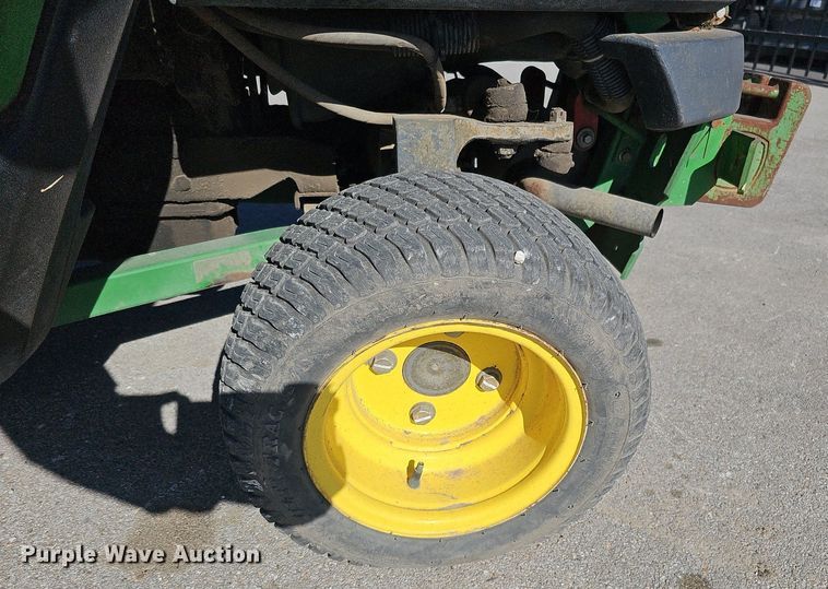 image for item MH9392 John Deere 1435 Series II  lawn mower