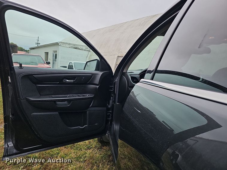 image for item MH9405 2014 Chevrolet Traverse LT  SUV