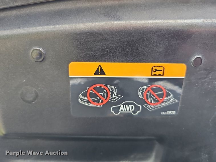 image for item MH9405 2014 Chevrolet Traverse LT  SUV