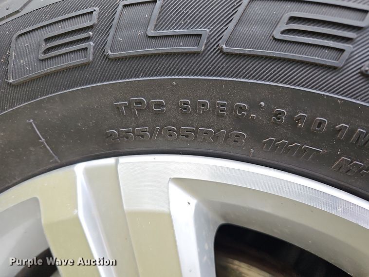 image for item MH9405 2014 Chevrolet Traverse LT  SUV