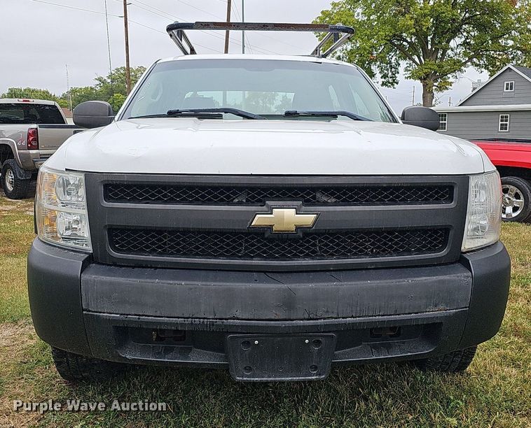 image for item MH9406 2008 Chevrolet Silverado 1500  Crew Cab pickup truck