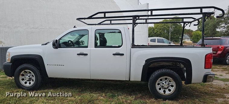 image for item MH9406 2008 Chevrolet Silverado 1500  Crew Cab pickup truck