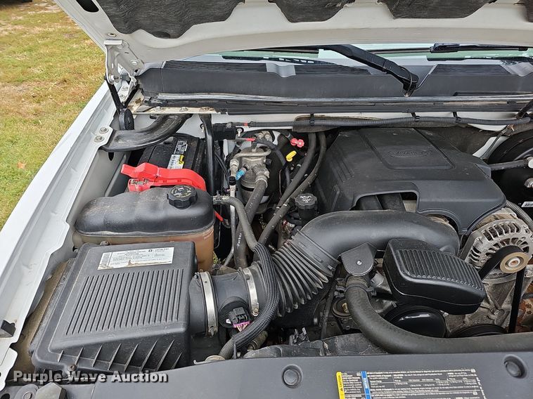 image for item MH9406 2008 Chevrolet Silverado 1500  Crew Cab pickup truck