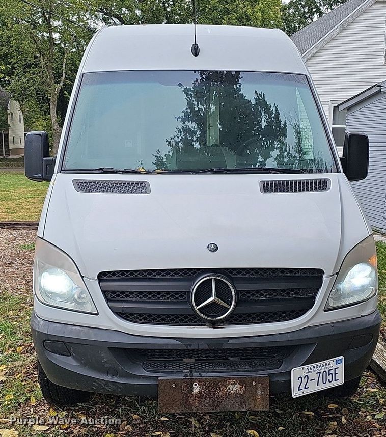 image for item MH9407 2011 Mercedes Benz Sprinter 2500  delivery van