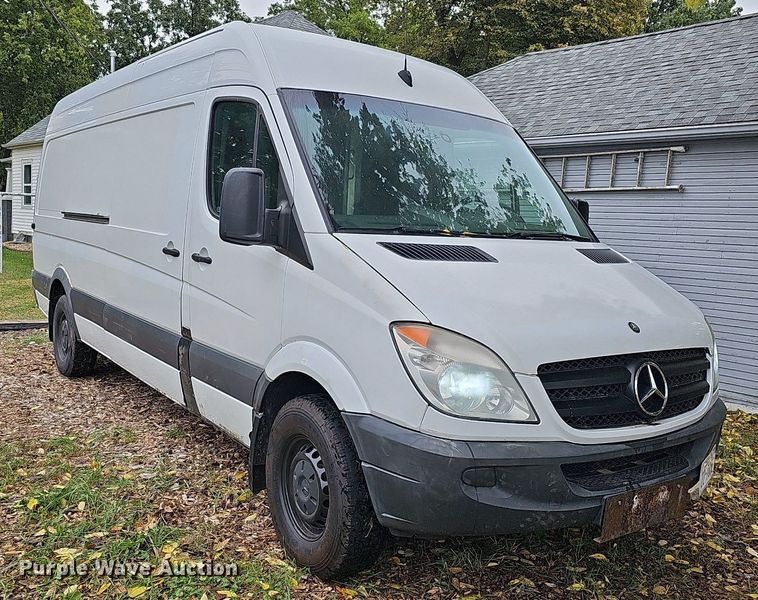 image for item MH9407 2011 Mercedes Benz Sprinter 2500  delivery van