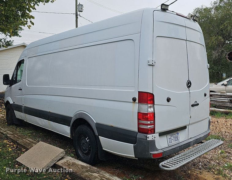image for item MH9407 2011 Mercedes Benz Sprinter 2500  delivery van