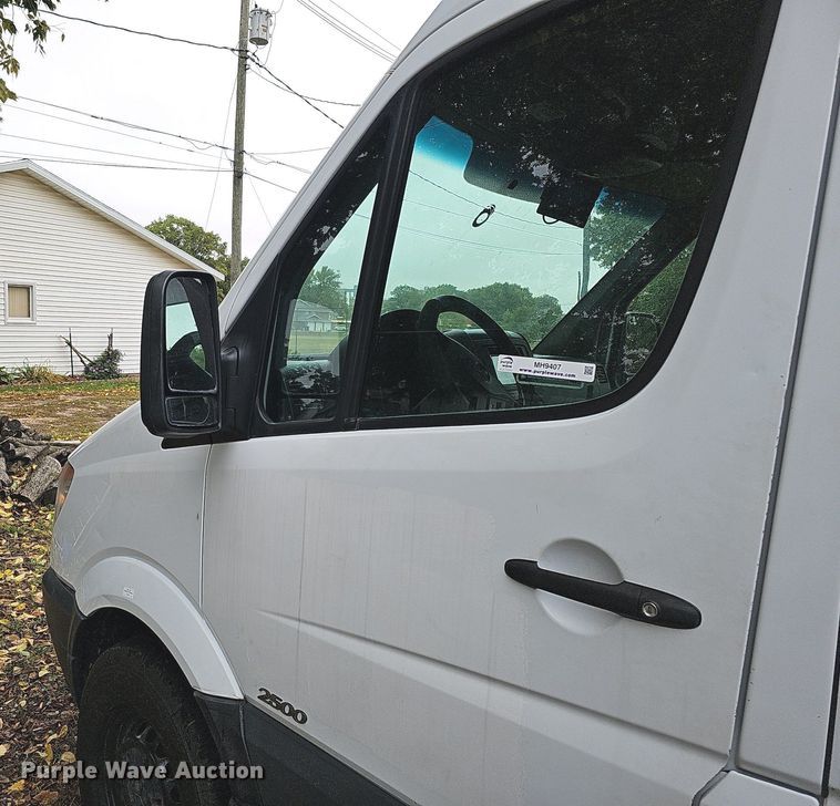 image for item MH9407 2011 Mercedes Benz Sprinter 2500  delivery van