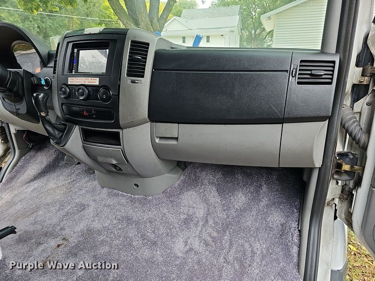 image for item MH9407 2011 Mercedes Benz Sprinter 2500  delivery van