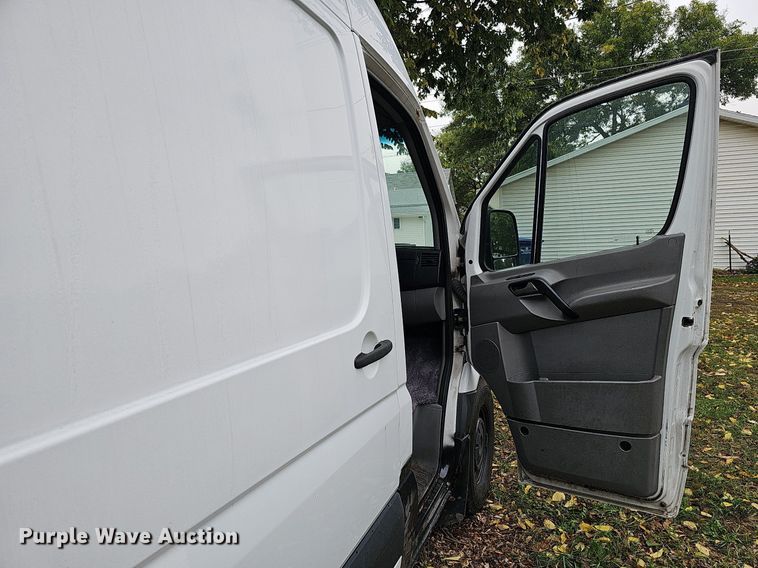 image for item MH9407 2011 Mercedes Benz Sprinter 2500  delivery van