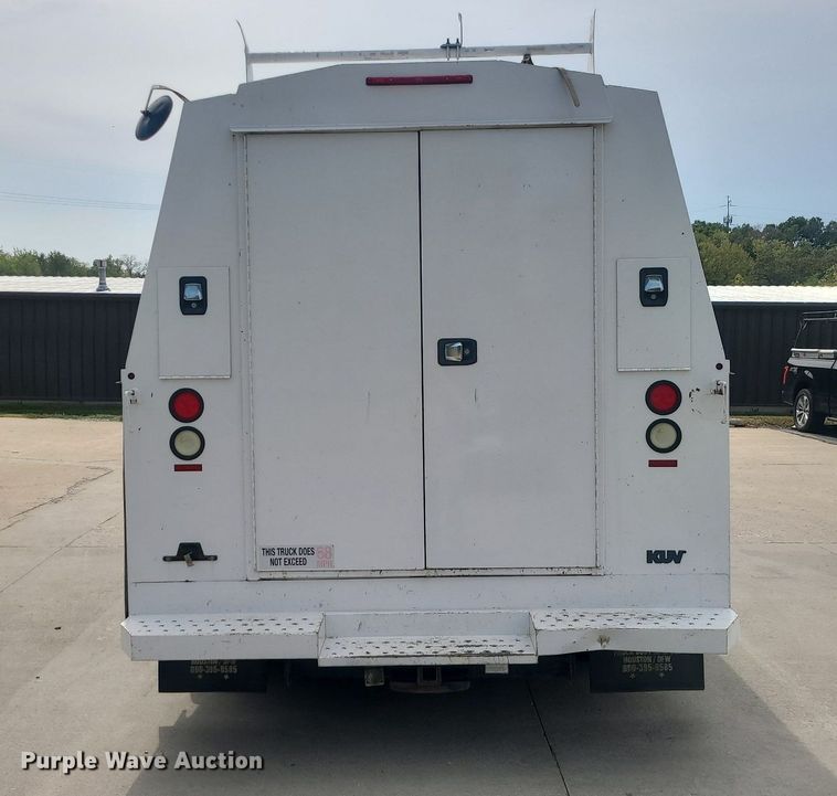 image for item MJ9374 2015 Ford E350 Super Duty  utility van