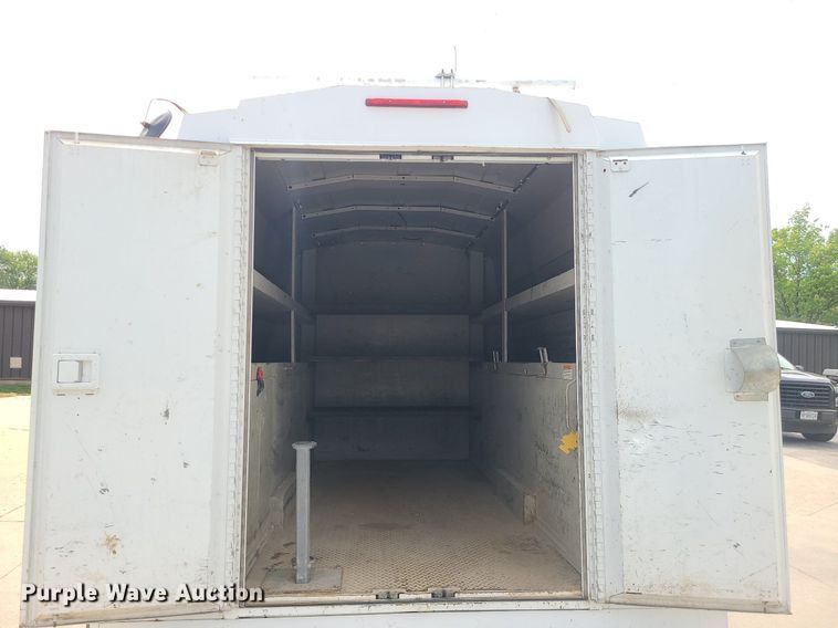 image for item MJ9374 2015 Ford E350 Super Duty  utility van