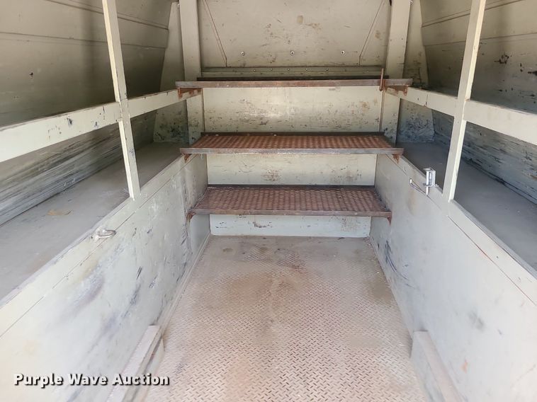 image for item MJ9374 2015 Ford E350 Super Duty  utility van