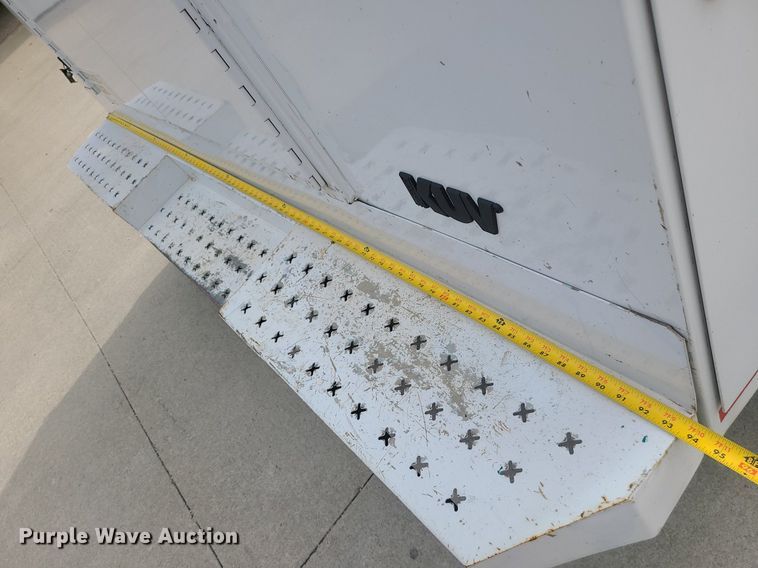 image for item MJ9374 2015 Ford E350 Super Duty  utility van