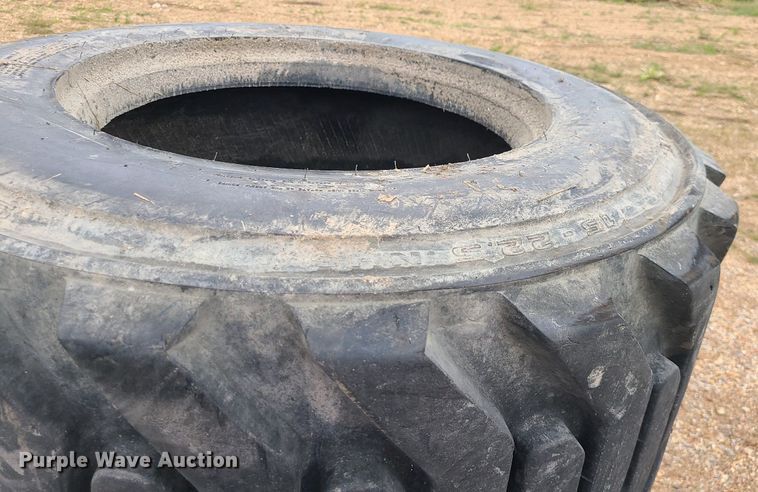 image for item MJ9378 (4) 15-22.5 tires