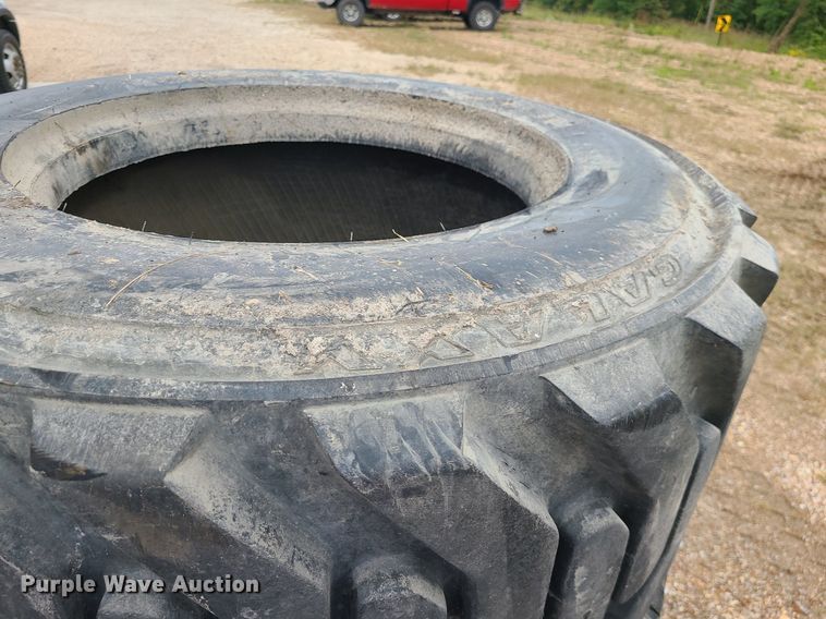 image for item MJ9378 (4) 15-22.5 tires