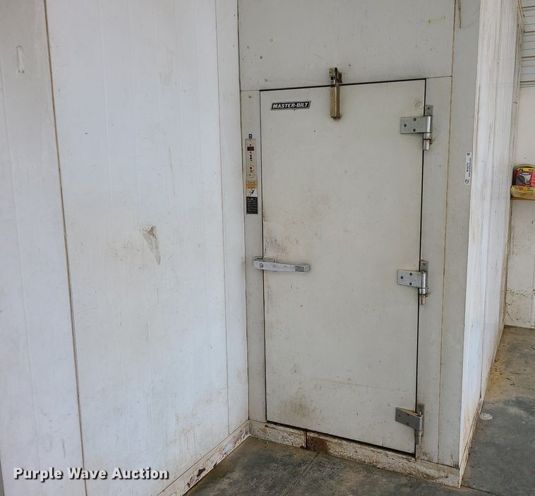 image for item MJ9379 Master-Bilt Products  walk-in cooler