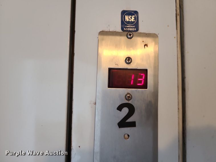 image for item MJ9379 Master-Bilt Products  walk-in cooler