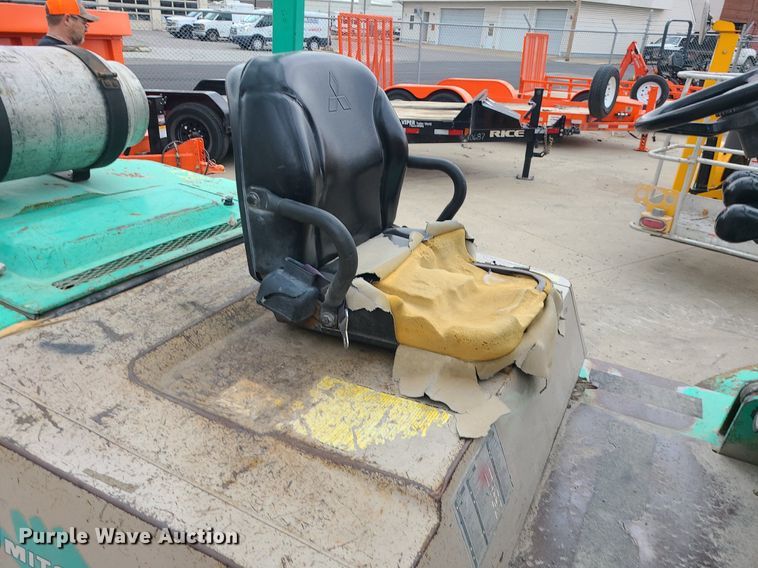 image for item MJ9382 Mitsubishi FG35  forklift