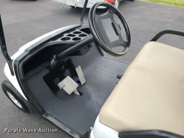 image for item MJ9385 2009 Yamaha  golf cart