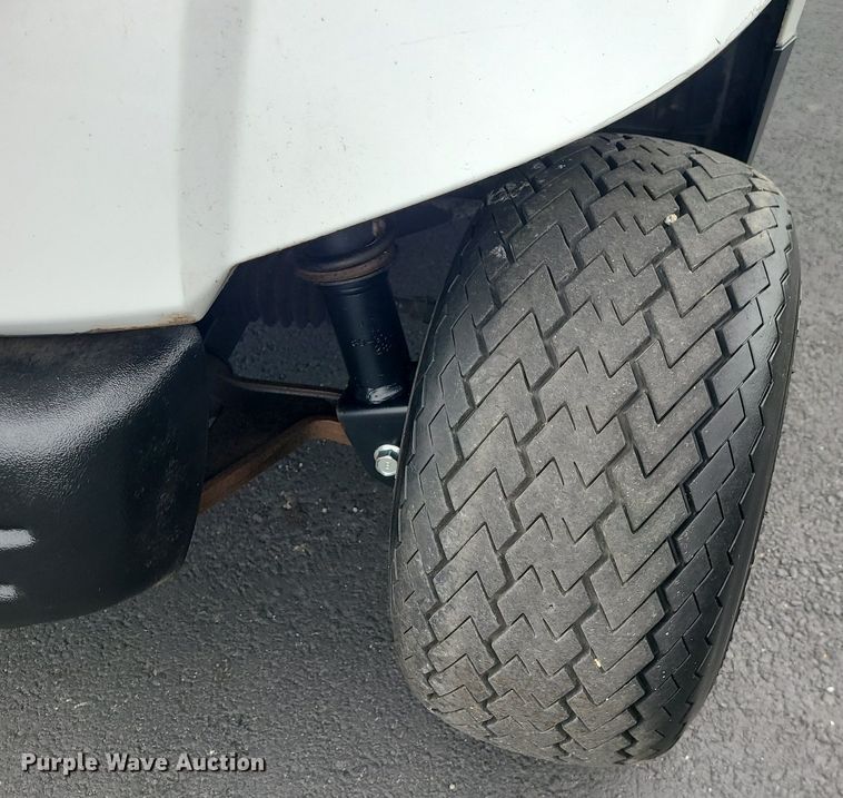 image for item MJ9385 2009 Yamaha  golf cart