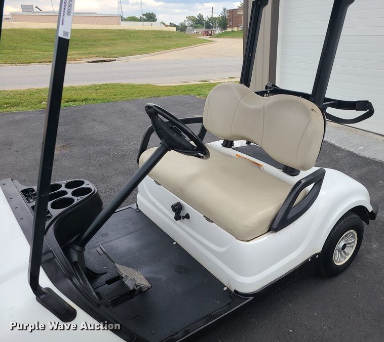 image for item MJ9386 2009 Yamaha  golf cart